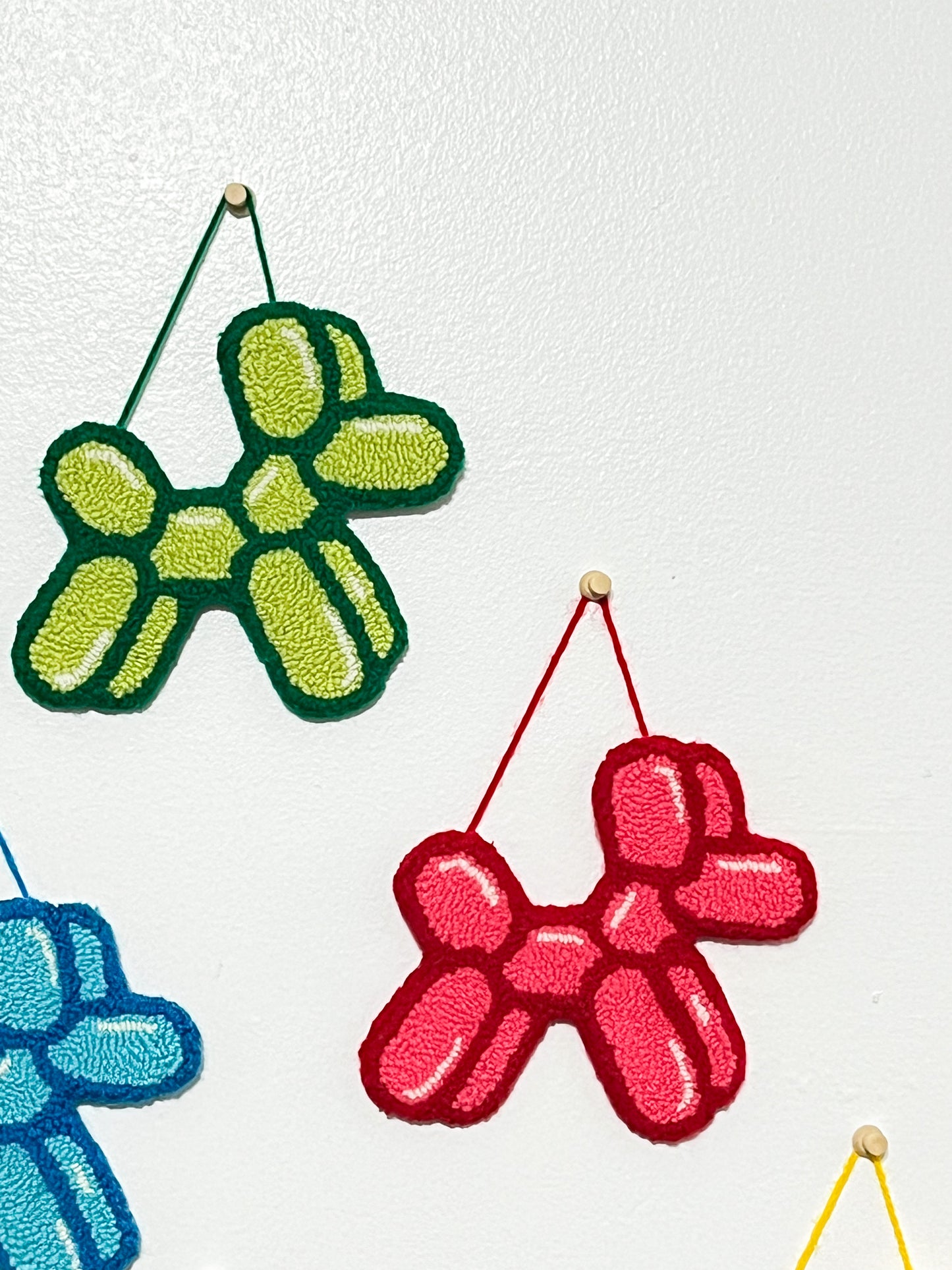 Balloon Dog Wall Hanging